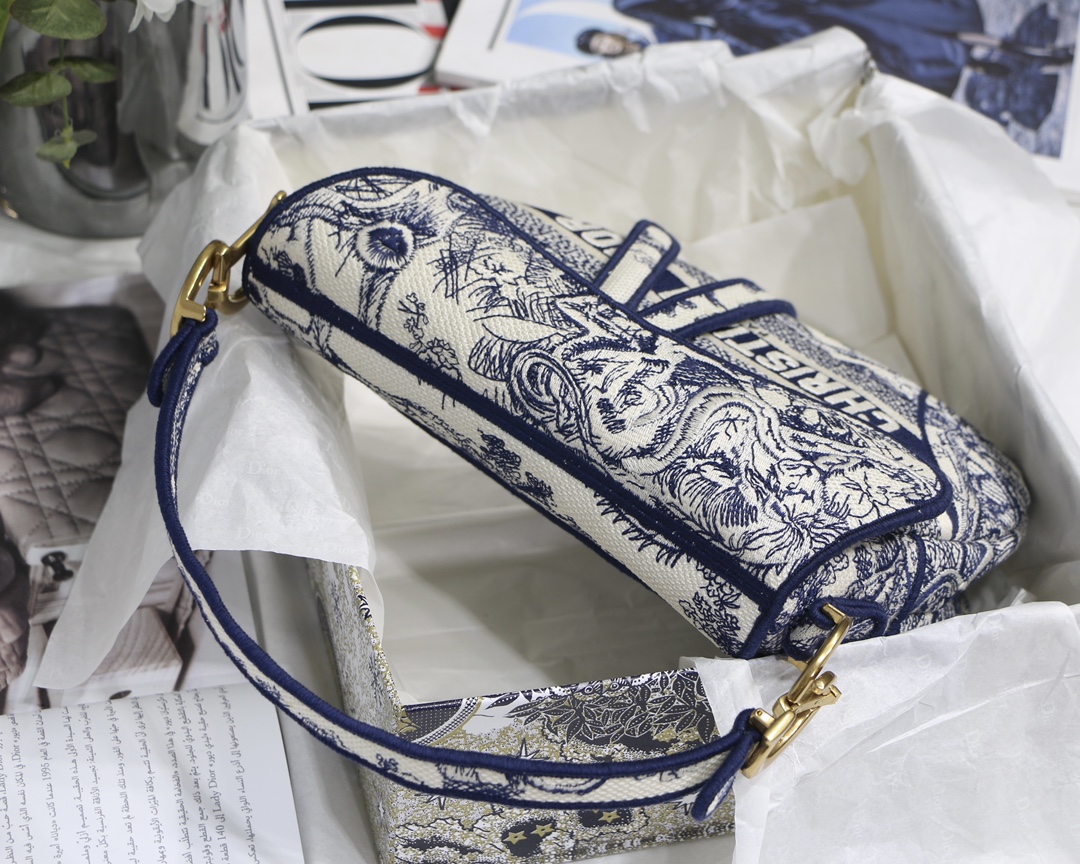 Saddle Bag Blue Toile de Jouy Embroidery